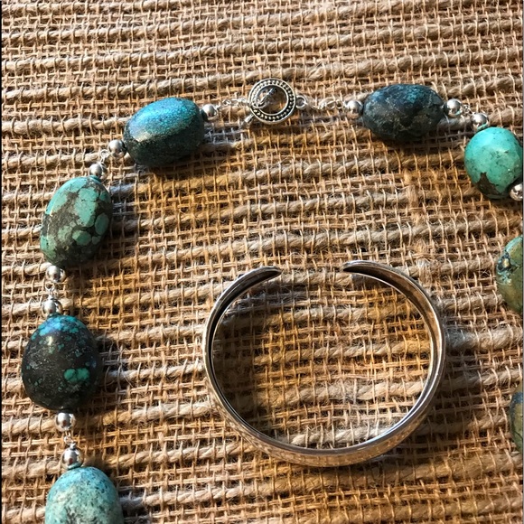 Necklace - Picture 4 of 5